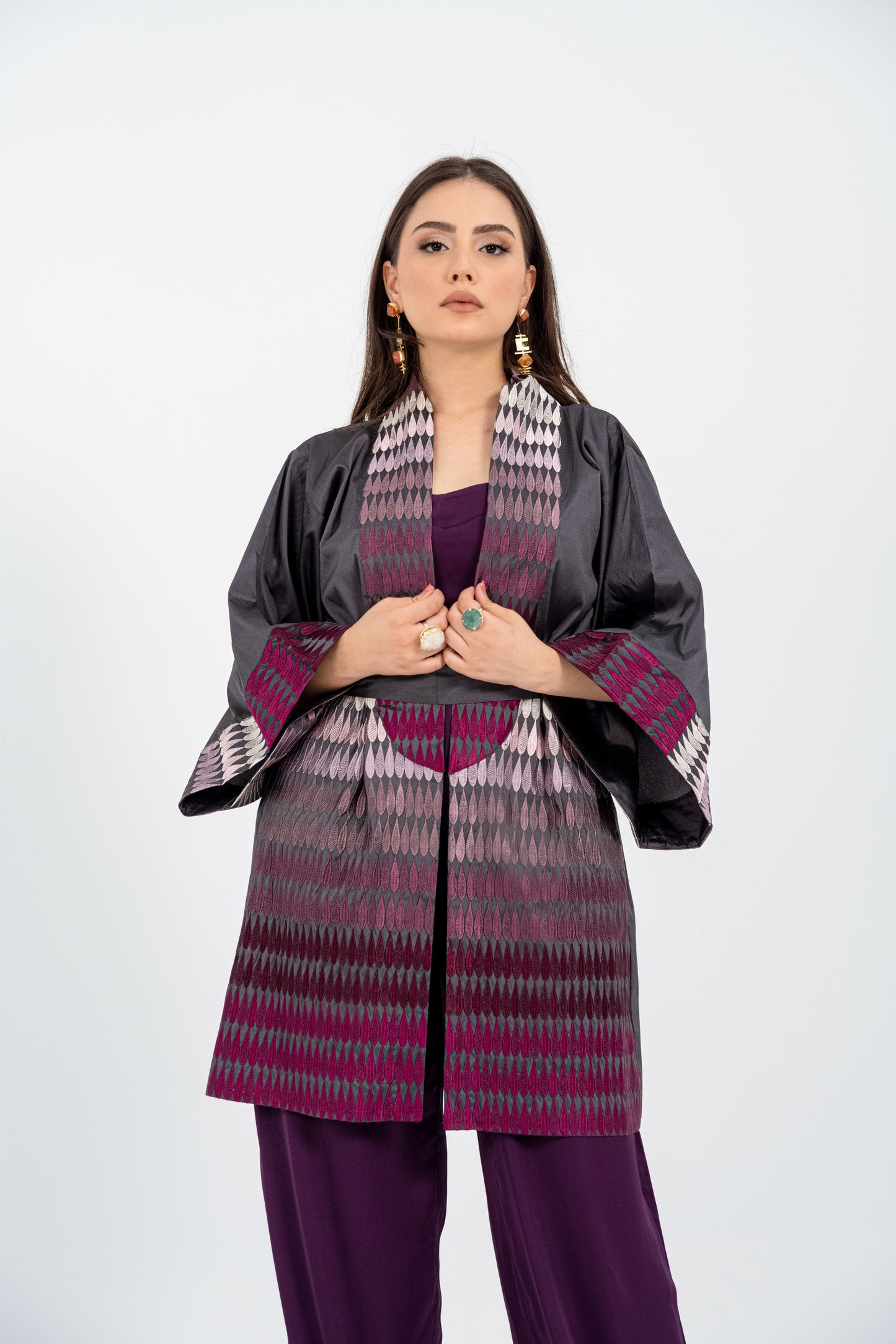 MIRAGE - Grey Short Embroidered Cardigan