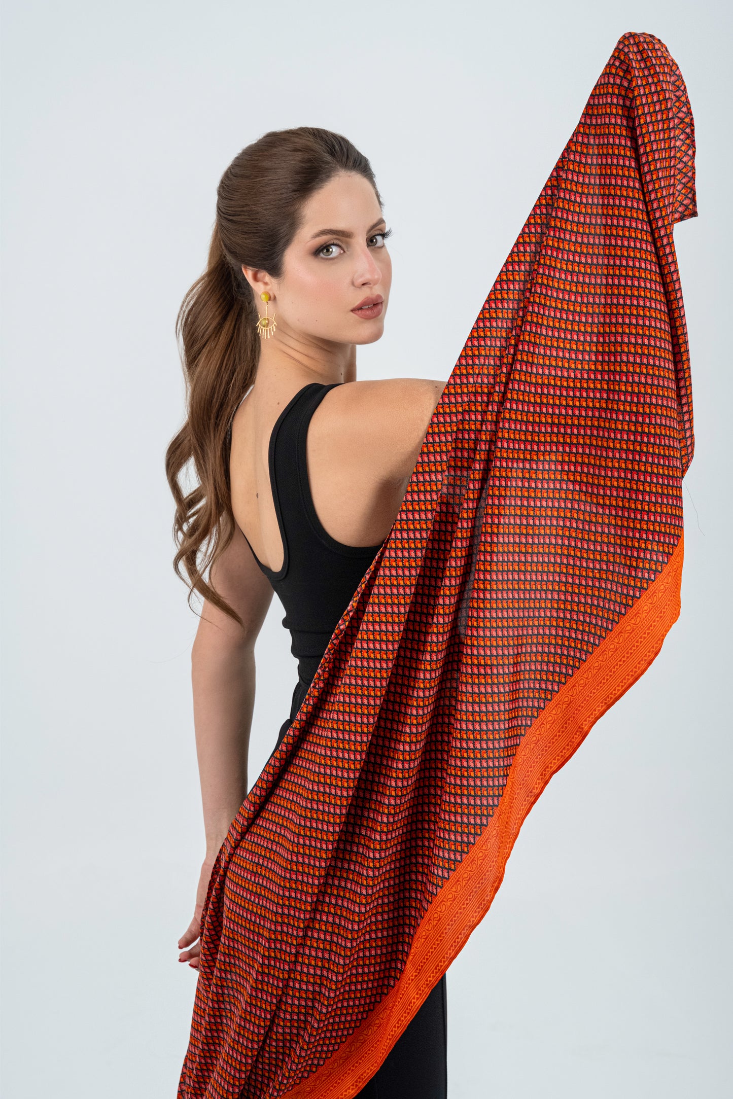 Khiva - Silky Red Shawl