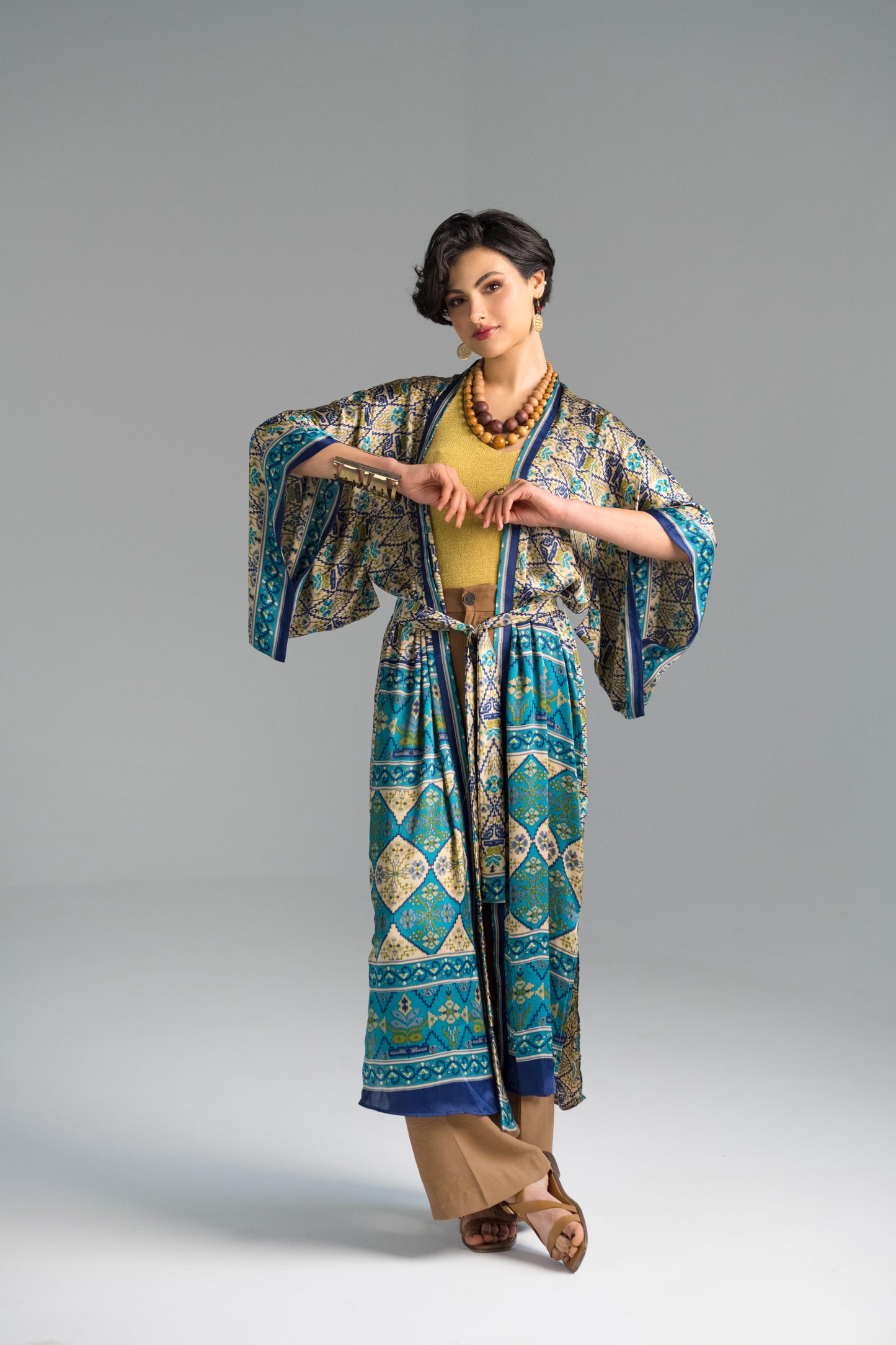 تاراز - كيمونو أزرق حريري طويل