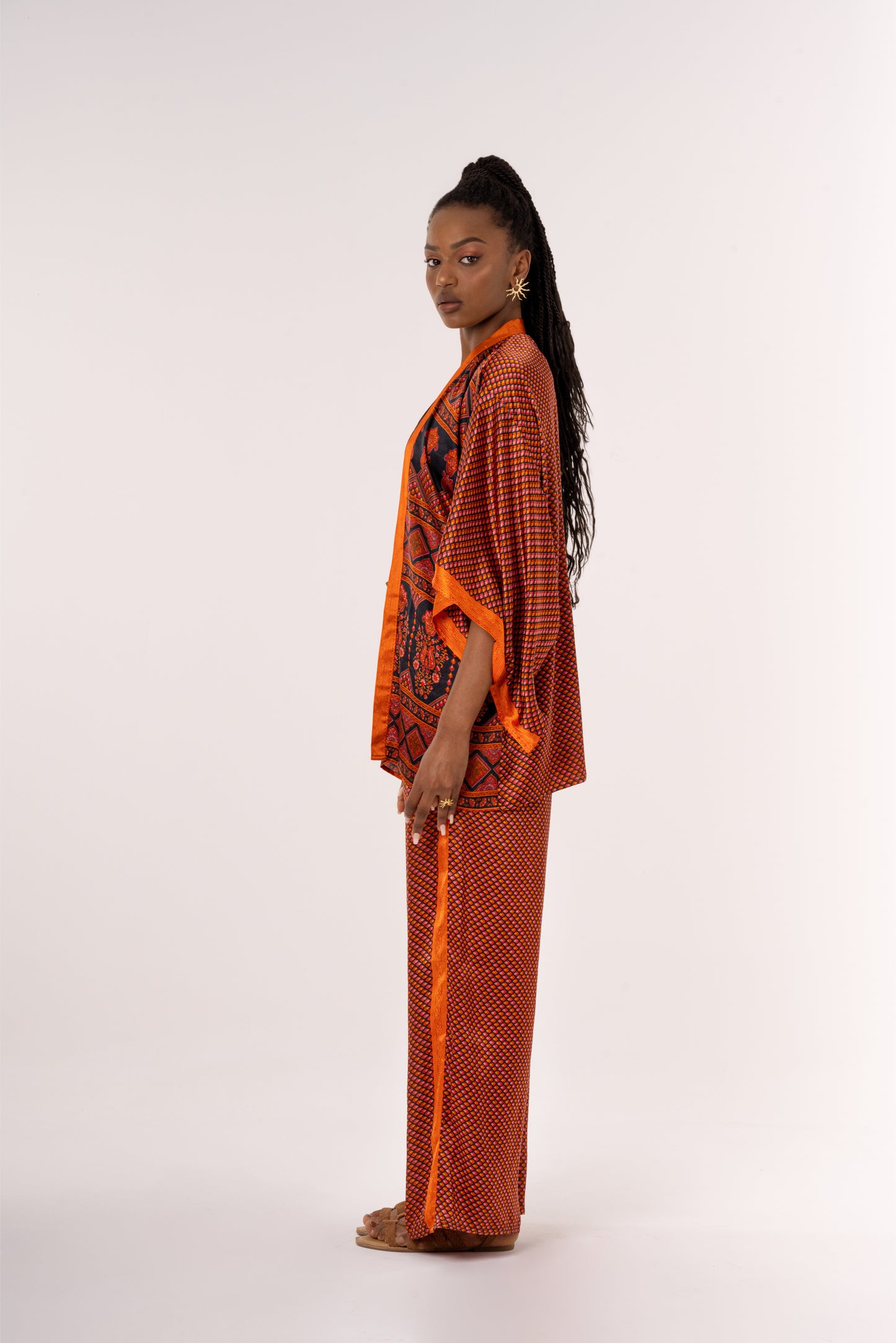 Khiva - Short Silky Red Kimono