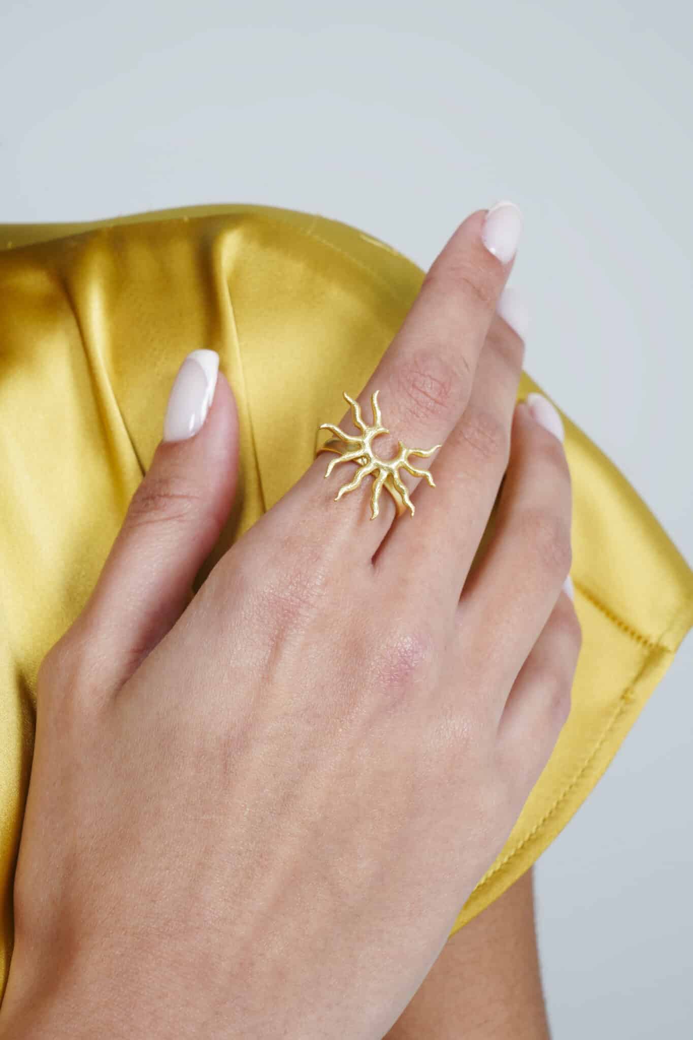 SUN SPECK - GOLDEN RING